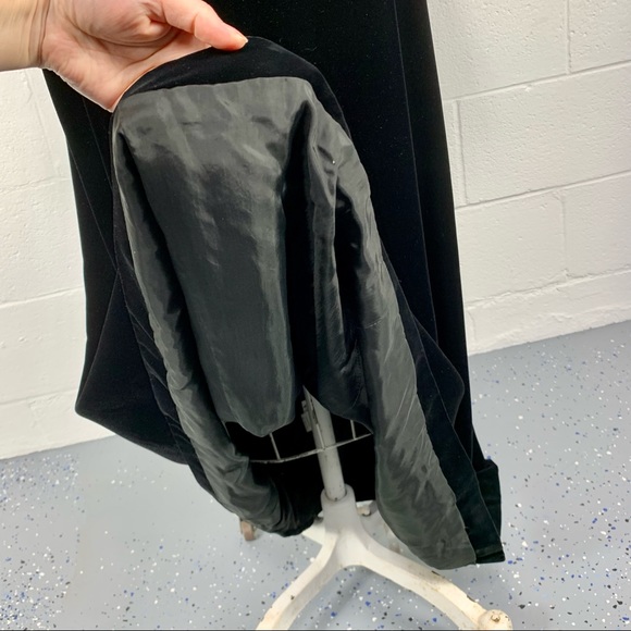 Vintage 80's Art Deco Black Velvet Long Bell Sleeve Cocktail Gown Gothic Glamour - Picture 4 of 10